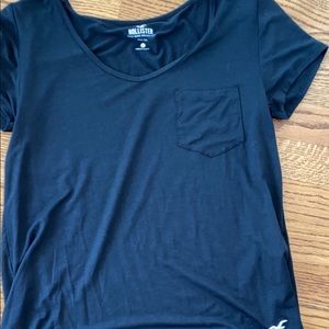 black tee with pocket